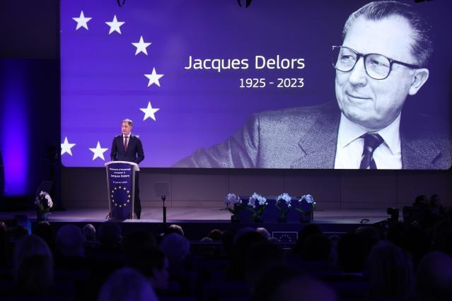 Jacques DELORS : regard d’un jeune européen